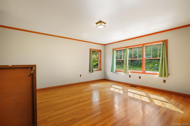 39 Miller Hill Woods Court, Carmel, NY 10512