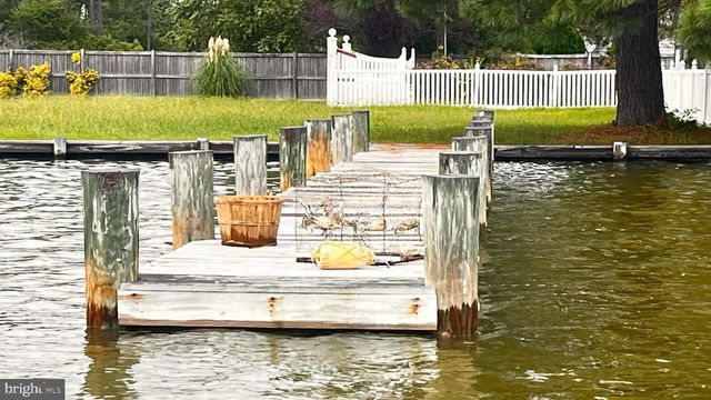 1609 HELIPORT RD, Woolford, MD 21677
