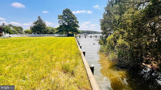 1609 HELIPORT RD, Woolford, MD 21677