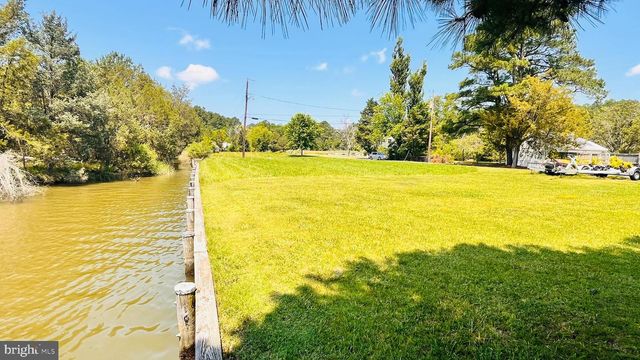 1609 HELIPORT RD, Woolford, MD 21677