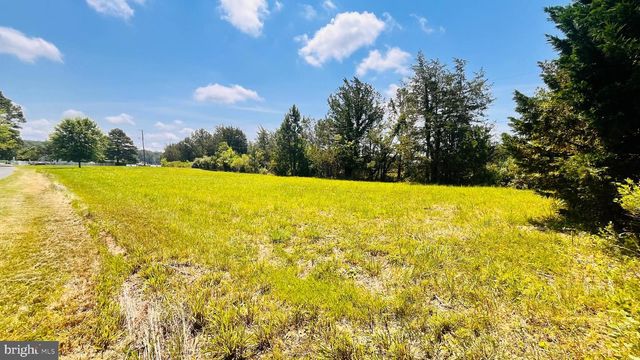 1609 HELIPORT RD, Woolford, MD 21677
