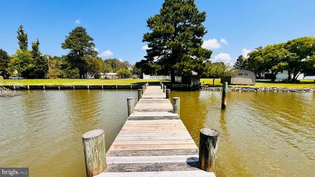 1609 HELIPORT RD, Woolford, MD 21677