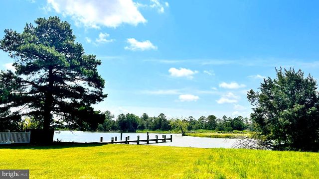 1609 HELIPORT RD, Woolford, MD 21677