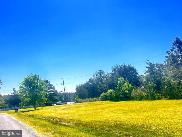 1609 HELIPORT RD, Woolford, MD 21677