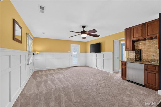 20 Shawnee Drive, St Charles, MO 63301