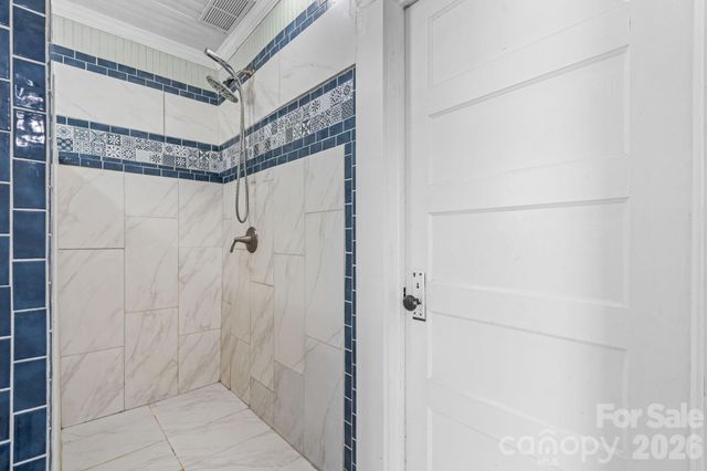 291 Mccrary Place SW, Lenoir, NC 28645