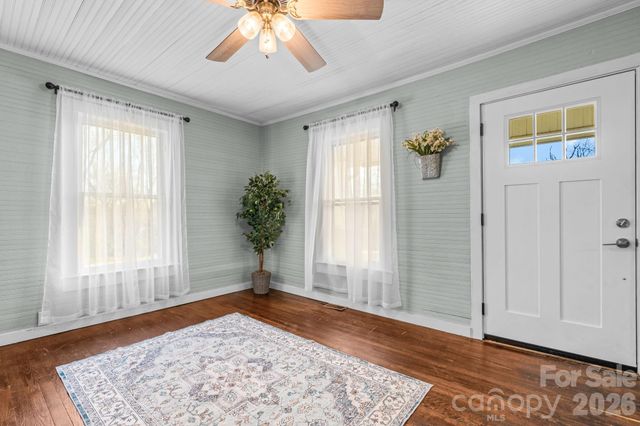 291 Mccrary Place SW, Lenoir, NC 28645