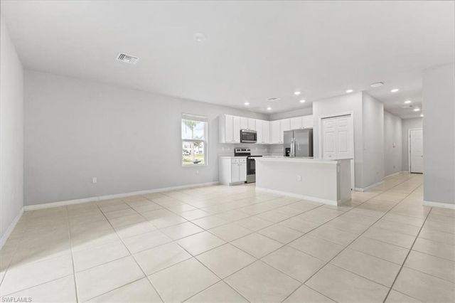 15245 Wildflower CIR, Naples, FL 34119