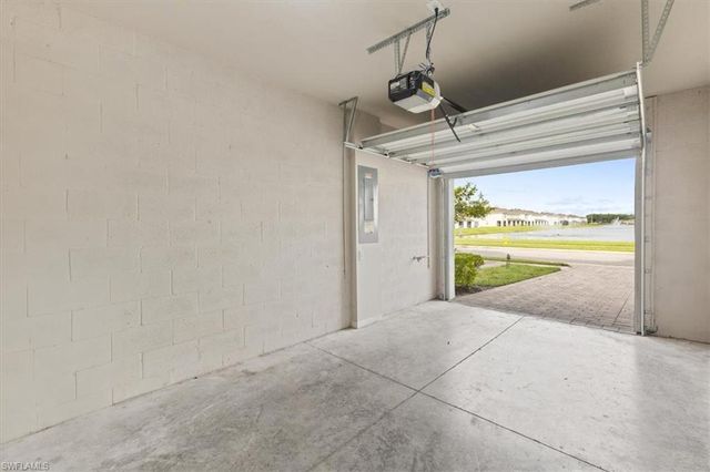 15245 Wildflower CIR, Naples, FL 34119