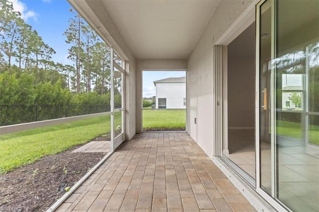 15245 Wildflower CIR, Naples, FL 34119