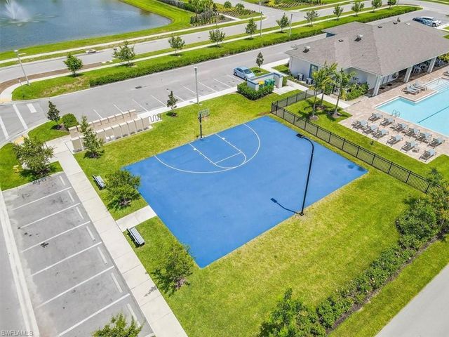 15245 Wildflower CIR, Naples, FL 34119