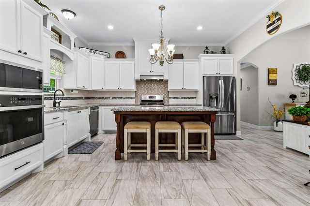145 Johnson Drive, Livingston, TX 77351