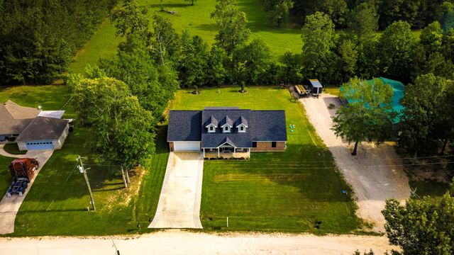 145 Johnson Drive, Livingston, TX 77351