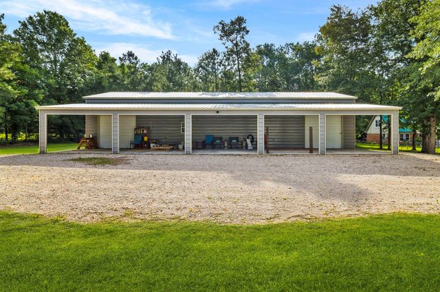 145 Johnson Drive, Livingston, TX 77351