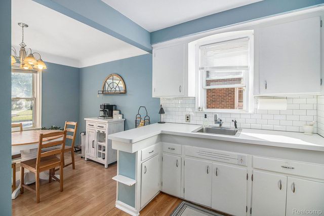 19347 Woodworth, Redford Charter Township, MI 48240