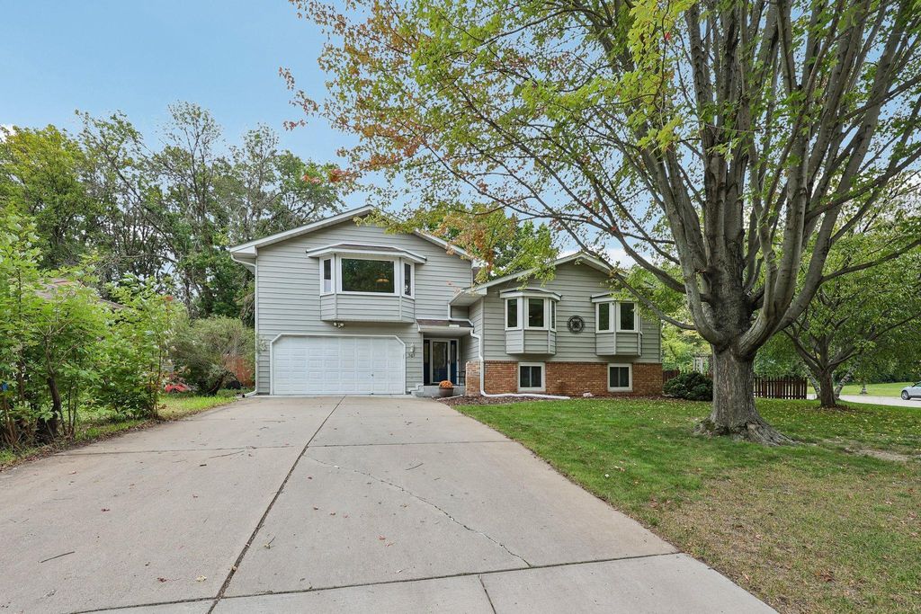 343 Sunrise Lane, Champlin, MN 55316 — photo 2