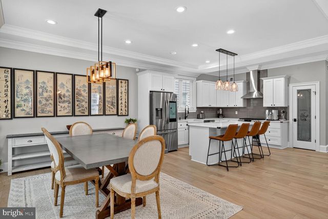 2808 W GEORGE MASON RD, Falls Church, VA 22042