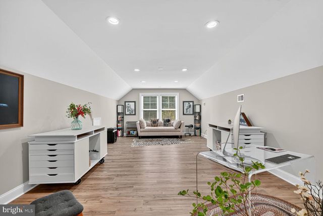 2808 W GEORGE MASON RD, Falls Church, VA 22042