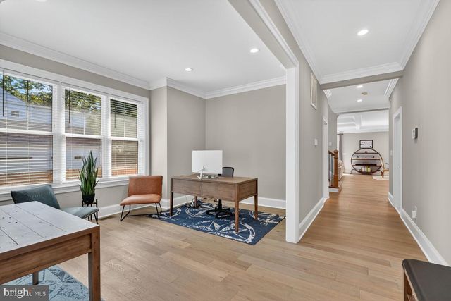 2808 W GEORGE MASON RD, Falls Church, VA 22042