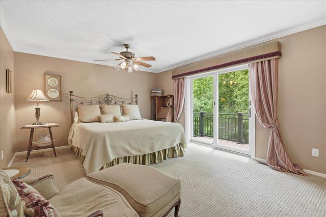 1308 Summit Oaks Drive, Burnsville, MN 55337