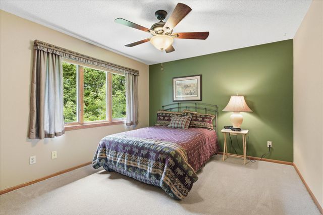 1308 Summit Oaks Drive, Burnsville, MN 55337