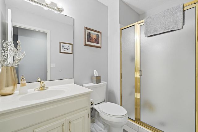 1308 Summit Oaks Drive, Burnsville, MN 55337