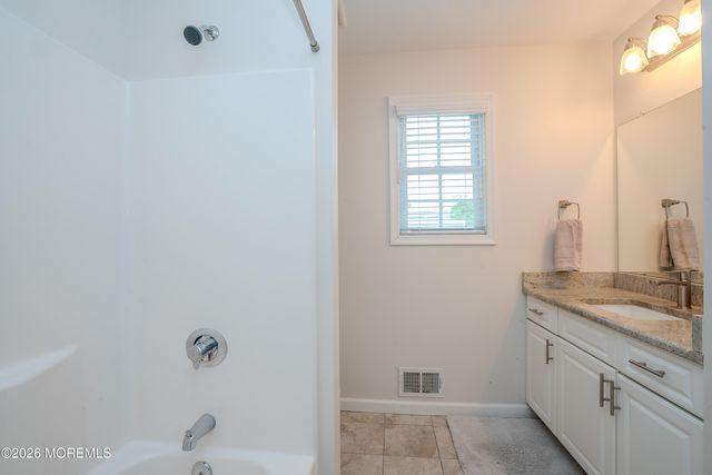 226 Pennant Avenue, Beachwood, NJ 08722