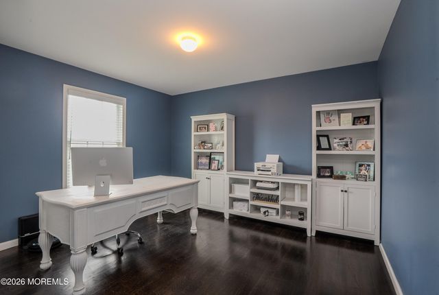 226 Pennant Avenue, Beachwood, NJ 08722