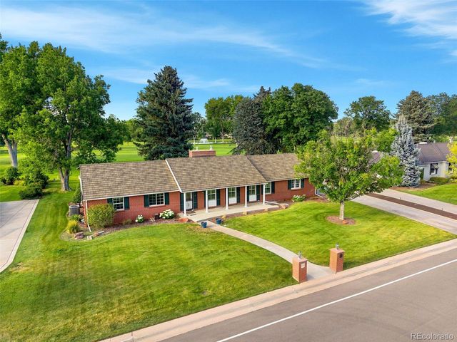 19 Niblick Lane, Littleton, CO 80123