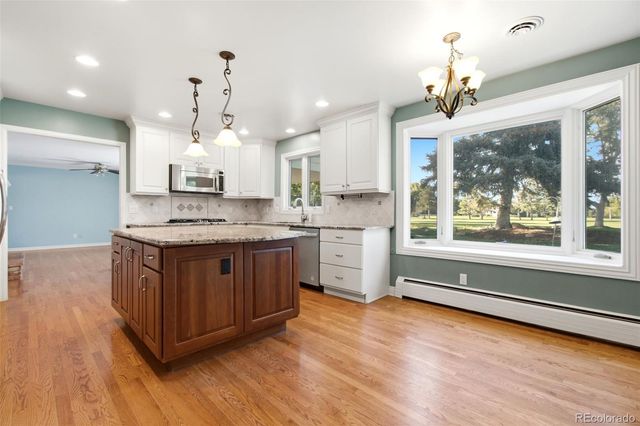 19 Niblick Lane, Littleton, CO 80123
