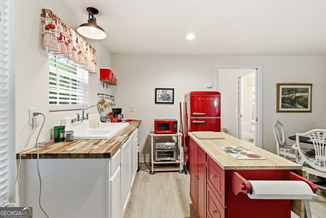 575 Hidden Valley Drive, Demorest, GA 30535