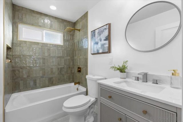 4970 Mable Way, San Diego, CA 92117