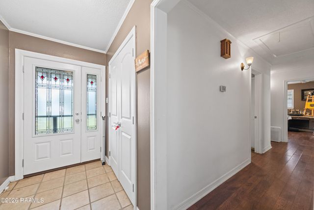 903 Oak Drive, Breaux Bridge, LA 70517