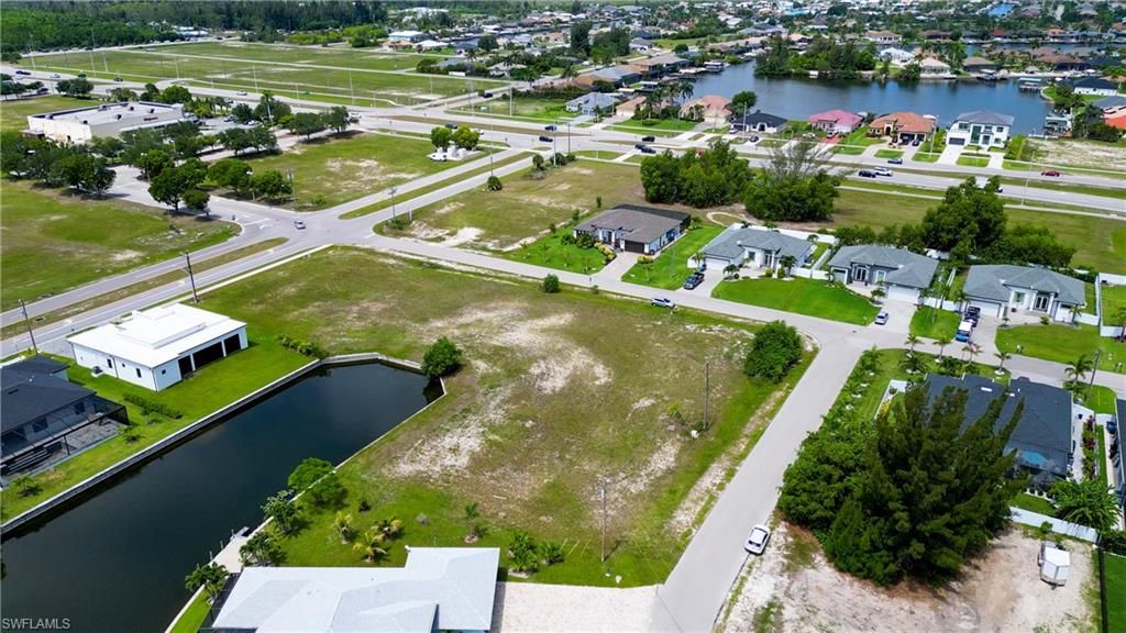 505 SW 31st PL, CAPE CORAL, FL 33991 — photo 4