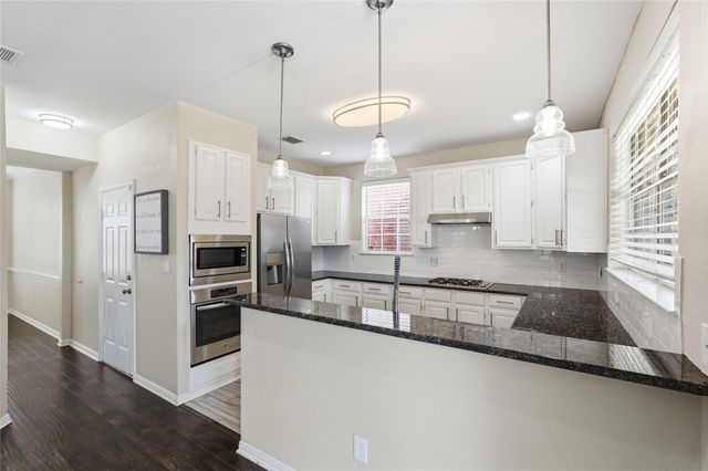 2416 Amber Lane, Flower Mound, TX 75028