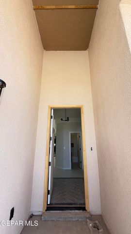 15304 IMAGINE Drive, El Paso, TX 79938