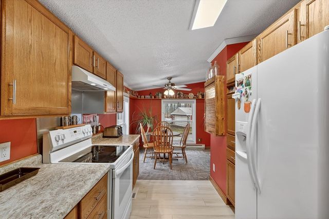 1296 Charlton Drive, Hastings, MI 49058