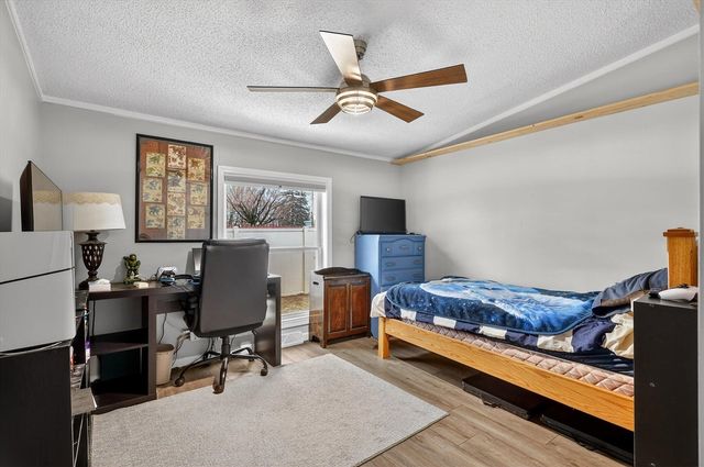 1296 Charlton Drive, Hastings, MI 49058