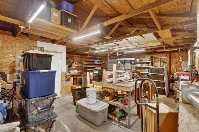 1296 Charlton Drive, Hastings, MI 49058