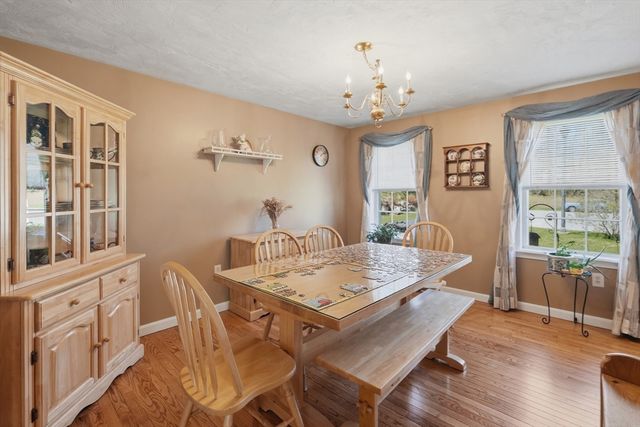 7 Nelson Rd, Charlton, MA 01507