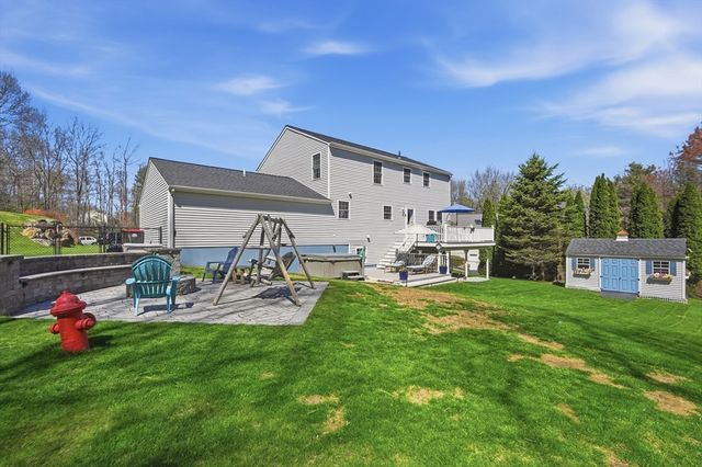 7 Nelson Rd, Charlton, MA 01507