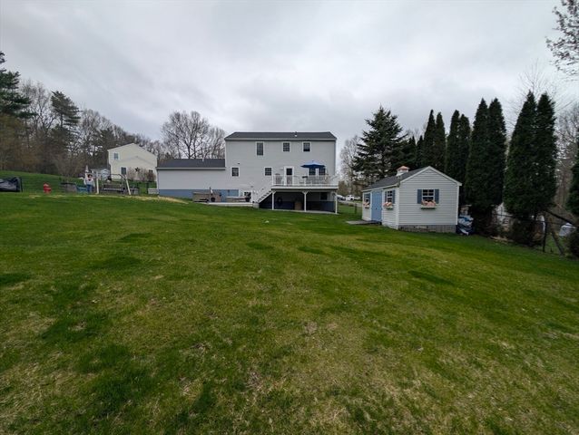 7 Nelson Rd, Charlton, MA 01507