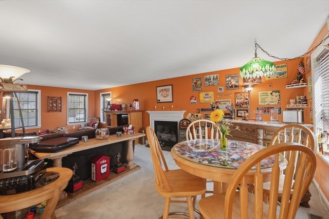 7 Nelson Rd, Charlton, MA 01507