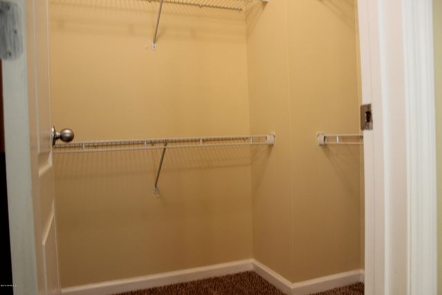 8852 SHELL ISLAND Drive, Jacksonville, FL 32216