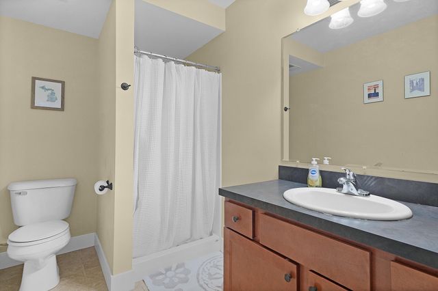5102 Alyssum Drive Se, City Of Kentwood, MI 49512