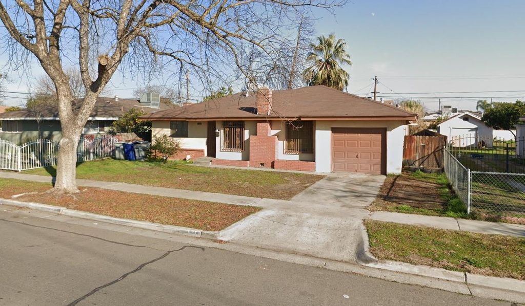 249 S Backer Avenue, Fresno, CA 93702