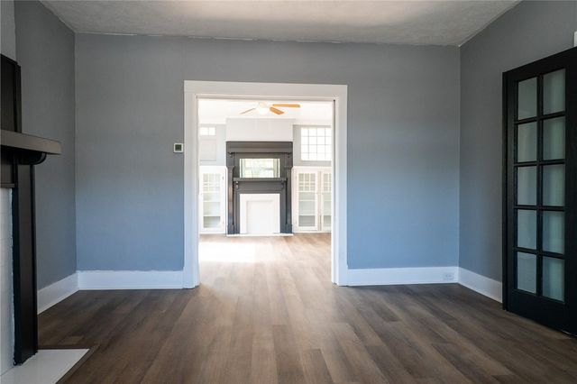 2924 Glendale, Brentwood, PA 15227