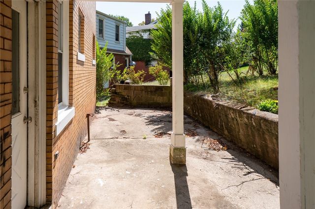 2924 Glendale, Brentwood, PA 15227