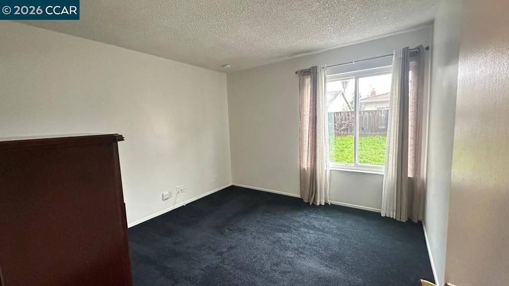 Image 14 of property listing at 2513 Sunrise Dr, Fairfield, CA 94533