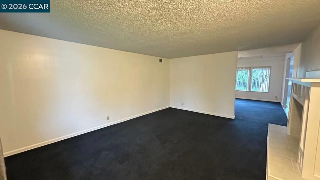 Image 3 of property listing at 2513 Sunrise Dr, Fairfield, CA 94533